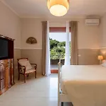 Sorrento Luxury Hotel