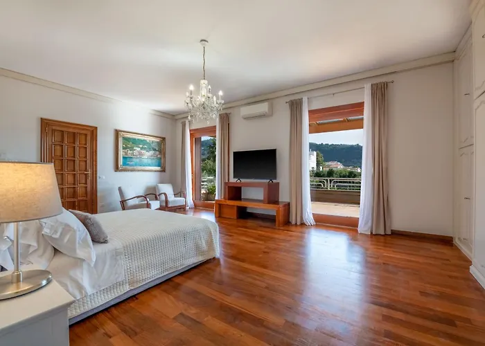 Sorrento Luxury