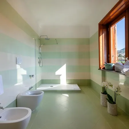 Sorrento Luxury *